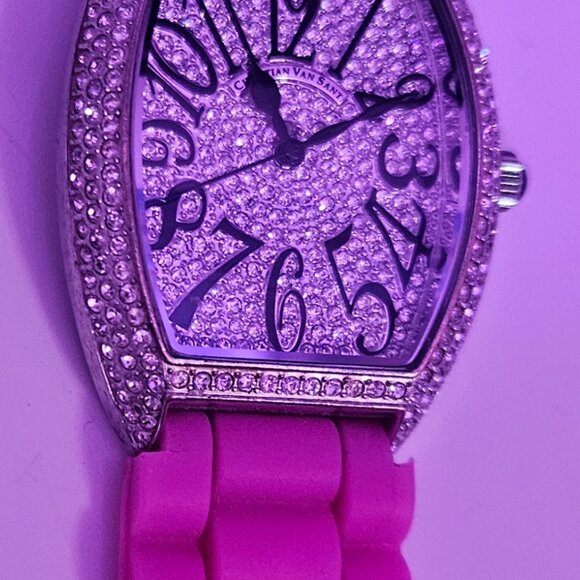 Christian Van Zant - Picture 3 of 4